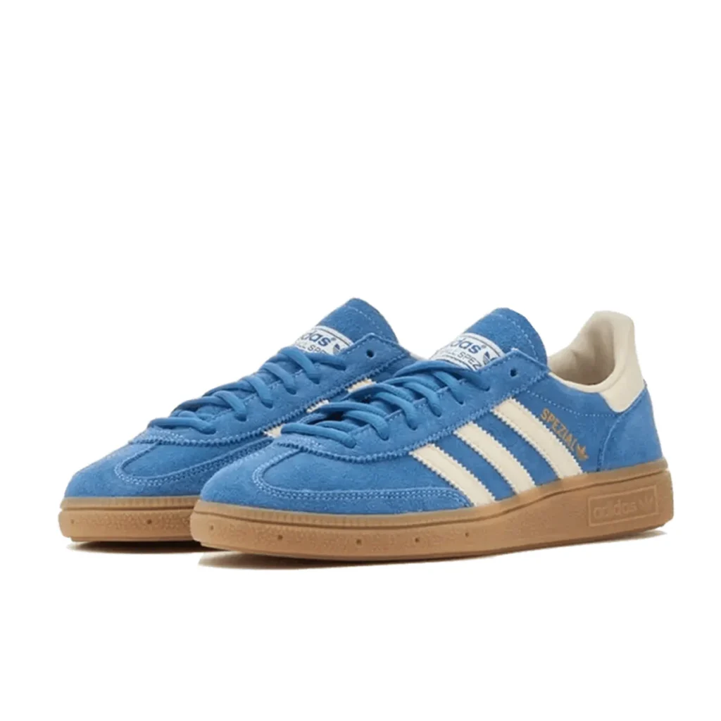AdidasHandballSpezialCoreBlueCreamWhiteCrystalWhite-b - Sport met stijl Adidas Handball Spezial Core Blue Cream White Crystal White - welke adidas sneakers zijn hip