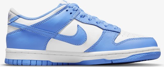 550x226 - Sport met stijl Nike Dunk Low UNC