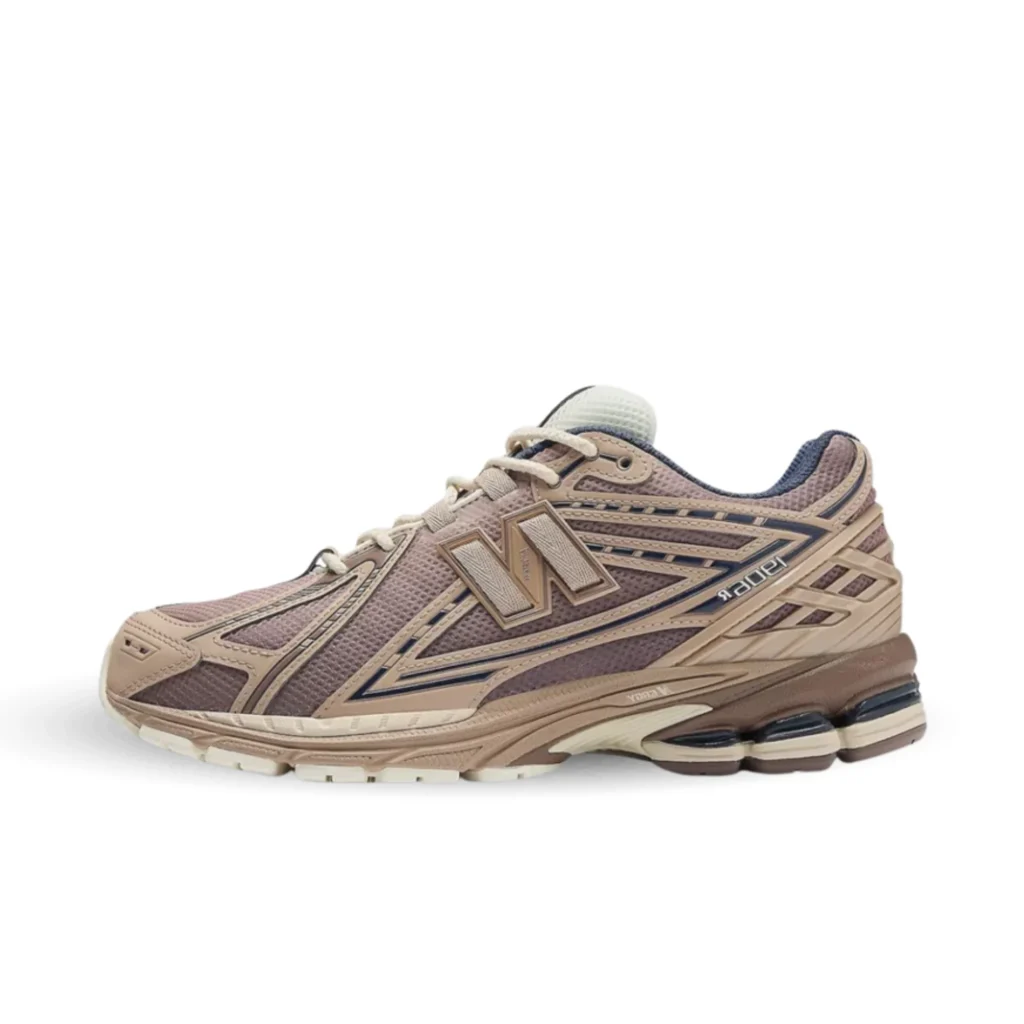 New Balance 1906R Earth Shadow Flat Taupe - Bruine sneakers dames