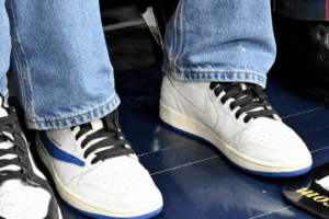 Travis Scott x Fragment Design x Air Jordan 1 Low OG